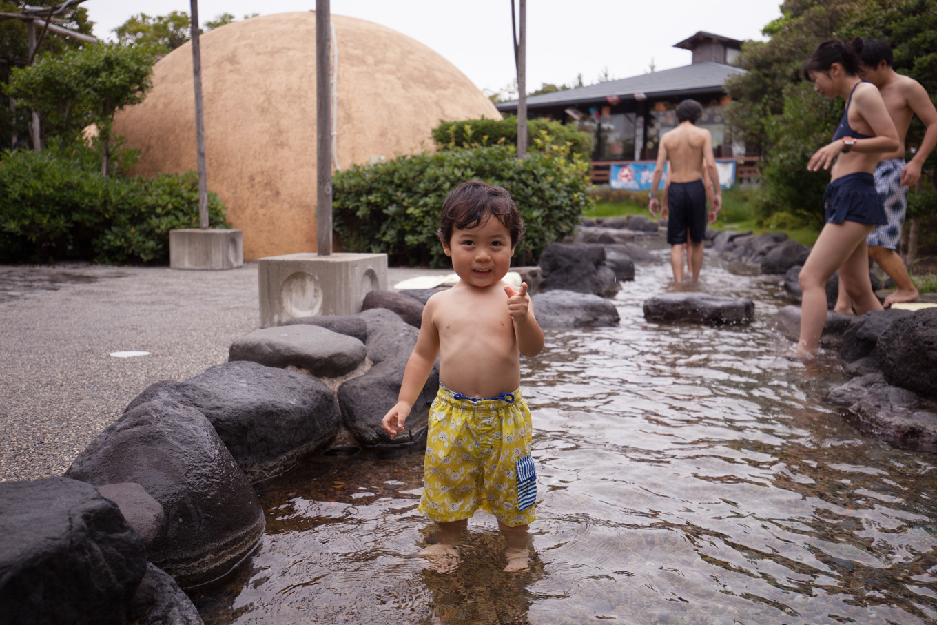 温泉プールが気持ちいい 浦安万華郷 大江戸温泉物語 Full Of Life