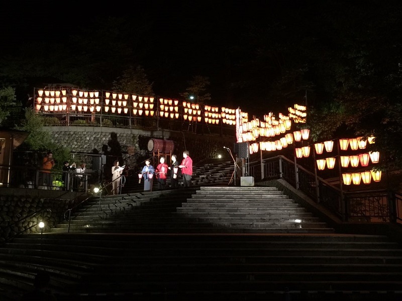 「花咲くいろは」第6回湯涌ぼんぼり祭りの情報を集めてみます(H281010確認 金沢市長ブログ)_e0304702_07543461.jpg