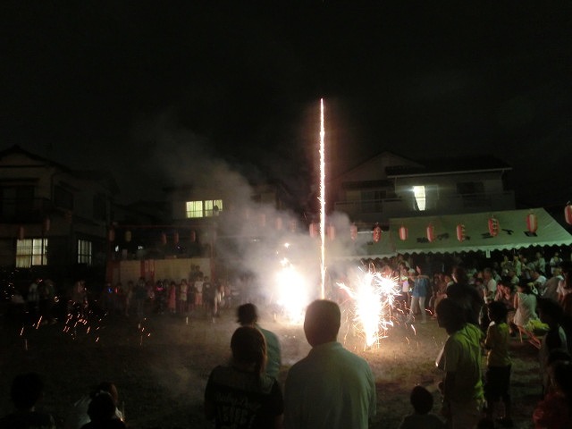 なかなか上手にたたけない太鼓だが… くたくたになった天王祭の2日間_f0141310_711547.jpg