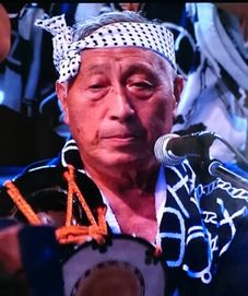 西馬音内盆踊り_f0081443_2043110.jpg