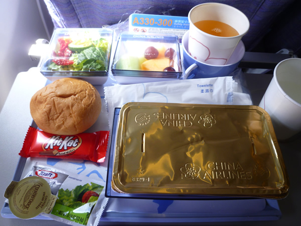 CHINA AIRLINES ホノルル→成田便の機内食2016冬_c0152767_21415123.jpg