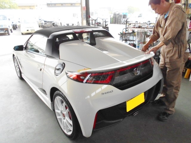ホンダ S660 ガレージベリーのエアロ取付中(・∀・) : ☆豊田市