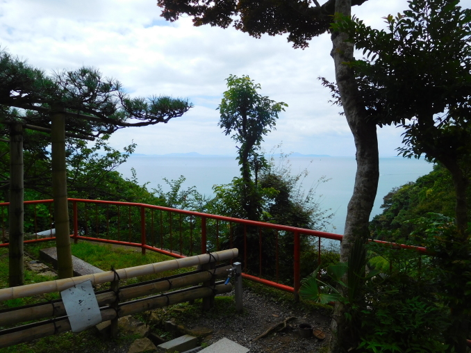 滋賀県旅行 その2 竹生島、彦根周辺 (佐和山城址、大洞弁天堂、龍潭寺、清凉寺、天寧寺、彦根城)_e0345320_23024776.jpg