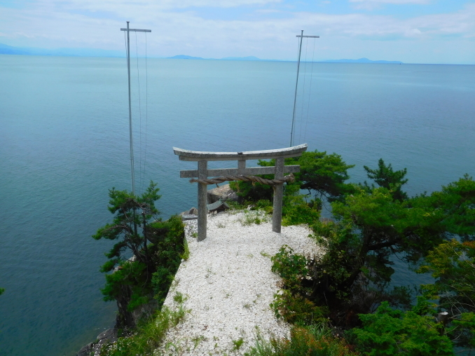 滋賀県旅行 その2 竹生島、彦根周辺 (佐和山城址、大洞弁天堂、龍潭寺、清凉寺、天寧寺、彦根城)_e0345320_23320999.jpg