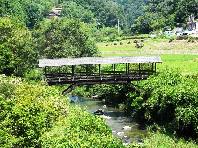 f0213825_91509.jpg