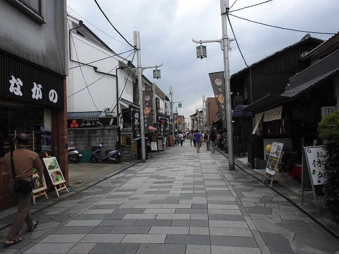 お魚食べに行ったり、10円玉のとこ行ったり_a0237349_1449673.jpg