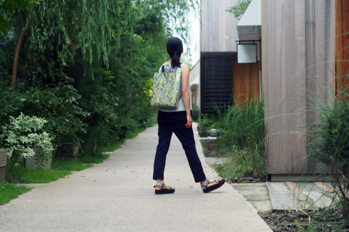 ruck tote に映えるファブリック_e0243765_09481110.jpg