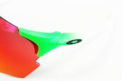 オークリー2016年夏特別限定スペシャルエディションサングラスGreenFadeコレクション発売開始!_c0003493_18393968.jpg