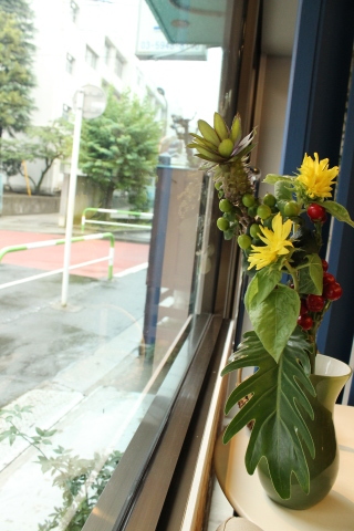 浮間の Cafe aico さん 北赤羽花屋ソレイユの日々の花 浮間の Cafe aico さん 北赤羽花屋ソレイユの日々の花
