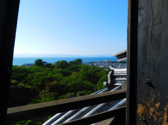 滋賀県旅行 その2 竹生島、彦根周辺 (佐和山城址、大洞弁天堂、龍潭寺、清凉寺、天寧寺、彦根城)_e0345320_01370259.jpg