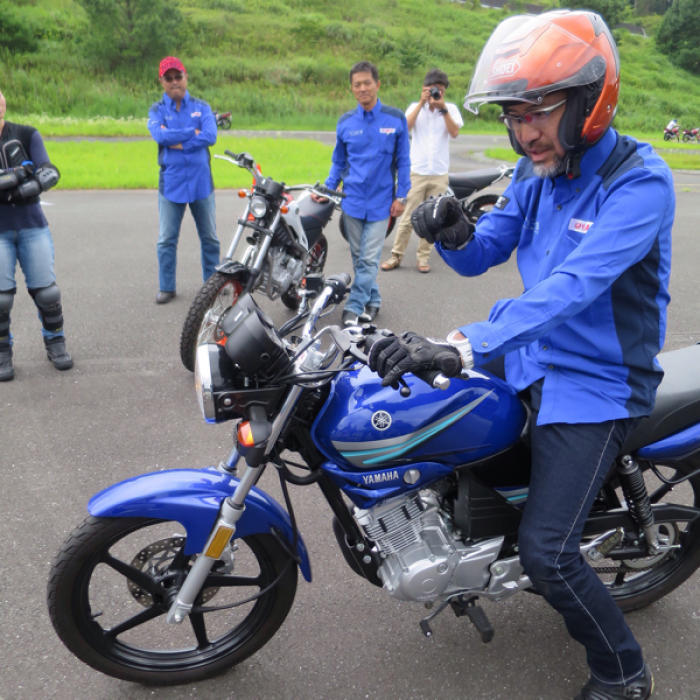 生まれて初めてバイクを運転したけど、なにこれ楽しい_c0060143_20443262.jpg