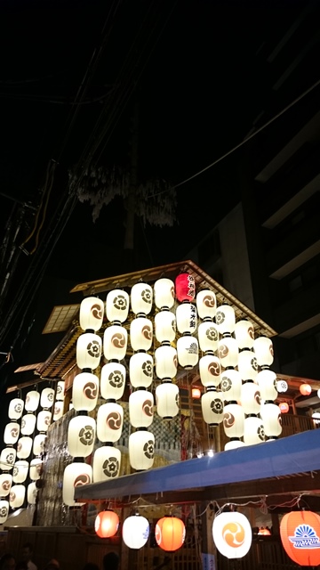 祇園祭その2_e0139459_8232980.jpg