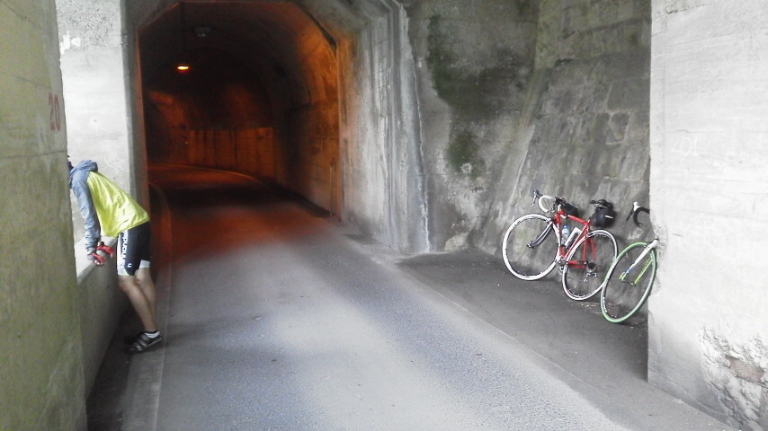 e0348420_05401600.jpg