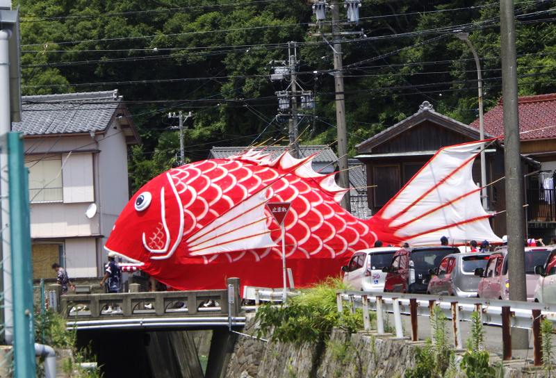 豊浜鯛祭り_c0238352_2321382.jpg