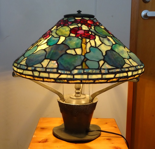 ゼラニウムのランプ完成！ : ステンドグラス教室 カトレアグラスblog