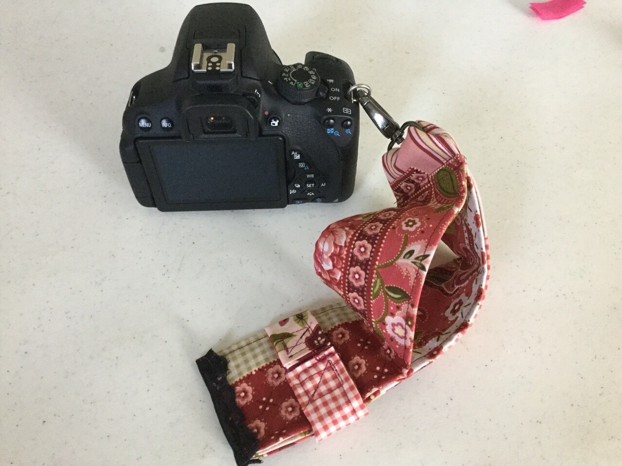 手作り一眼レフ用インナーケースとカメラバッグ Cutepig 手作り一眼レフ用インナーケースとカメラバッグ Cutepig