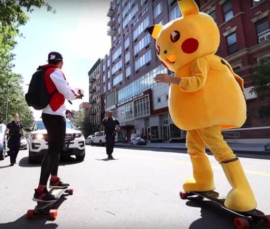 NYの街角でリアル「ポケモンGO」やってみた動画　Pokémon Go IN REAL LIFE_b0007805_0484948.jpg