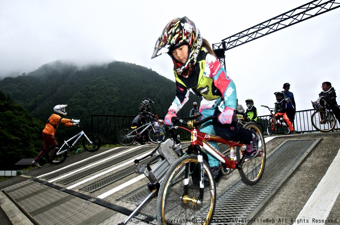 2016夏秩父滝沢サイクルパーク７月２３日、２４日の風景_b0065730_20325110.jpg