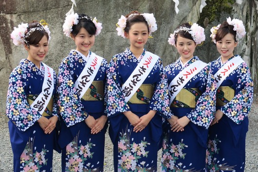 16ミスさんさ踊り 初お披露目 岩手 盛岡プリザーブドフラワースクール ショップ アフターブーケ北の花籠 16ミスさんさ踊り 初お披露目 岩手 盛岡プリザーブドフラワースクール ショップ アフターブーケ北の花籠