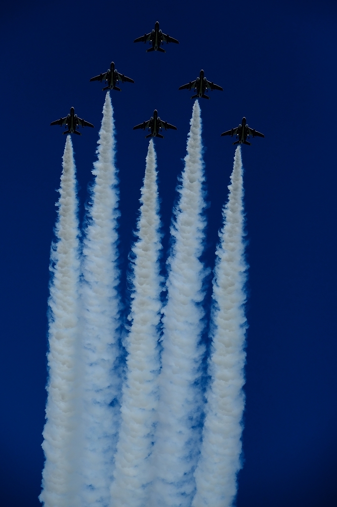 ターゲットはブルーインパルス　X-T2対空戦ポテンシャル_f0050534_17532072.jpg