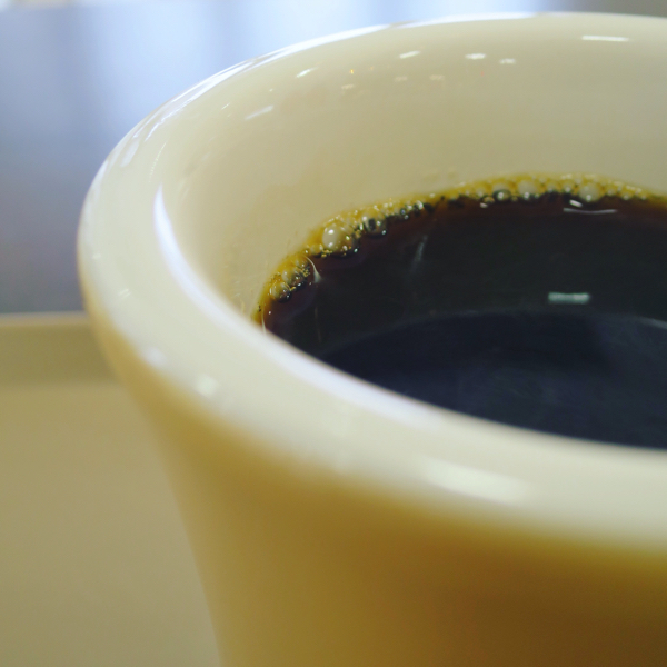 大阪のスーパーの二階にあるカフェにて_c0060143_17194083.jpg