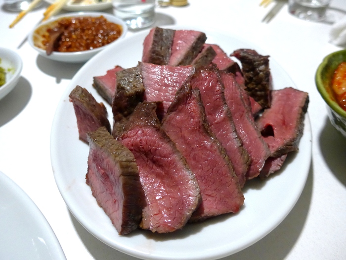 吉祥寺「肉山」のさらに上へ行く。_f0232060_1933248.jpg
