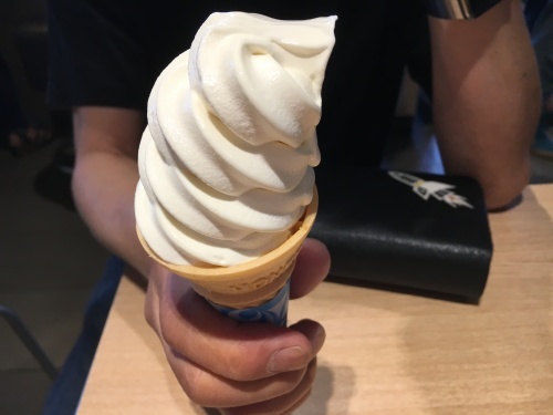 f0347891_22210077.jpeg