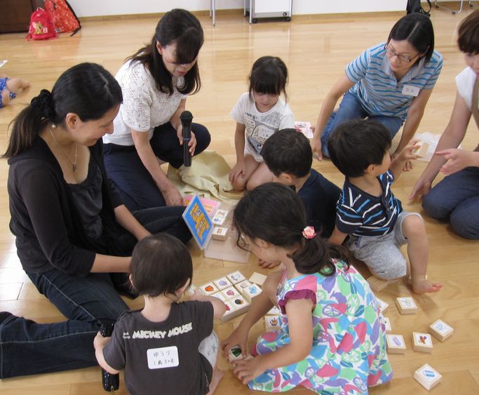 川西・よちよちブーケ様で親子お片づけセミナーを開催_a0267202_11143535.jpg