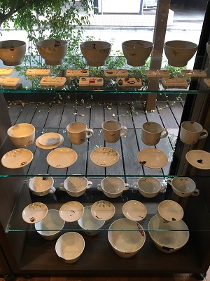 「絵のある器展」（４）_b0100229_13253441.jpg