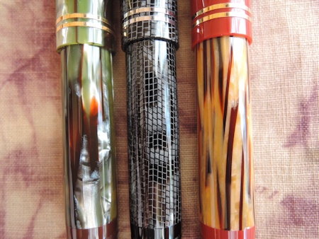 ペリカン『特別生産品 M101N レッド』その3_e0200879_11223365.jpg