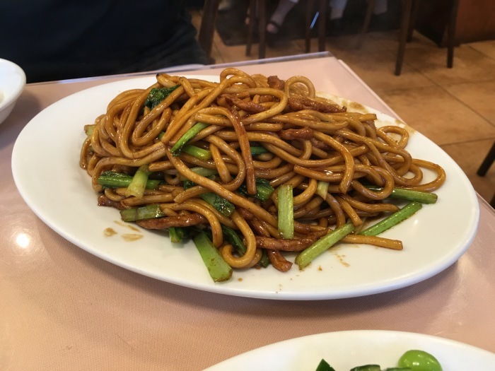 横浜中華街をハシゴ。名物水餃子に上海焼きそば。_a0223786_12561820.jpg