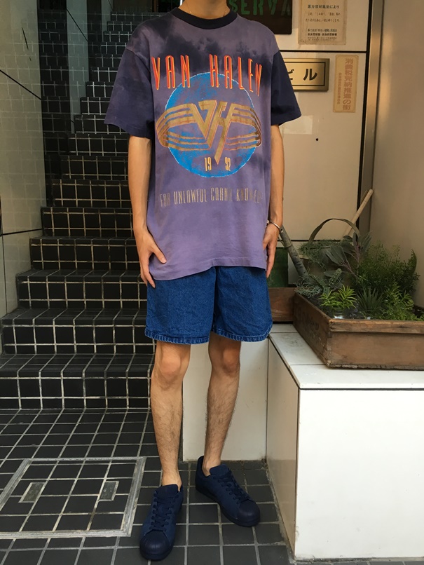 1990\'s VAN HALEN ‘Tye-Dye’ T-Shirt×Denimu Easy Shorts×adidas SUPER STAR ‘NAVY SUEDE’_e0240460_0252112.jpg