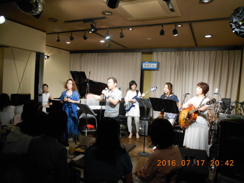 c0229062_1955045.jpg