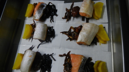 山で食べるおにぎりお弁当作り_e0120896_07385196.jpg