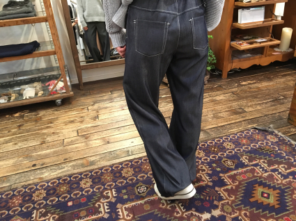 ニットですが(^◇^;)_a0246319_22170851.jpg