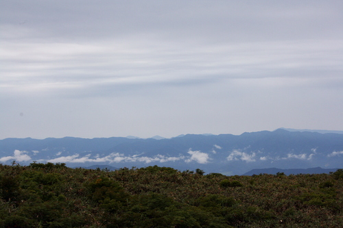 山形県・ローカル線、萬国屋、酒田、丸池様、玉簾の滝、銀山荘、月山、山寺の旅_c0160933_16374832.jpg