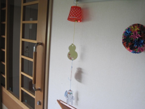 風鈴作り_e0191174_2263782.jpg