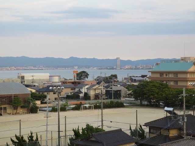 b0336384_22583359.jpg