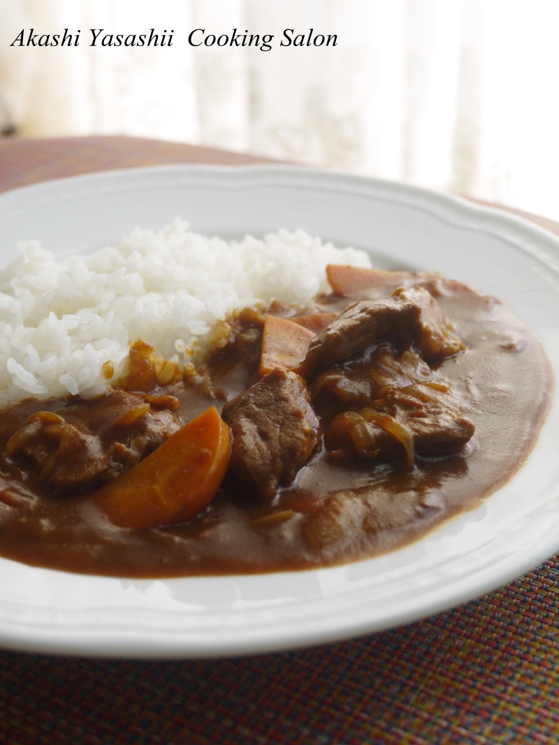 牛すじカレーの晩ごはん_f0361692_11355857.jpg