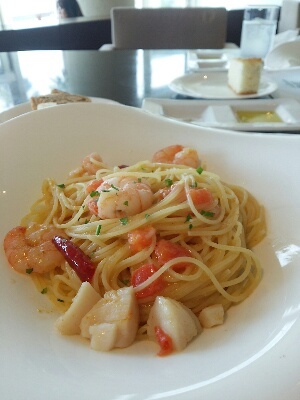 舞子・ホテルセトレでランチ_f0361692_11365134.jpg