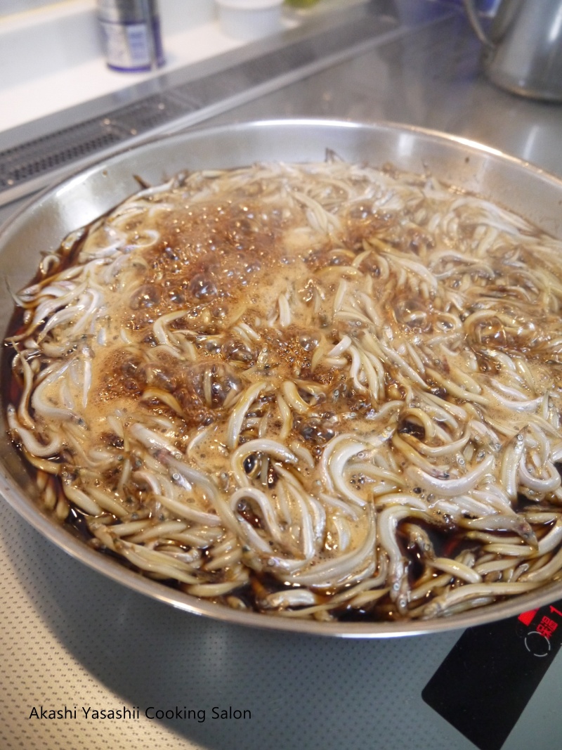 いかなごのくぎ煮　レモン風味_f0361692_11381092.jpg