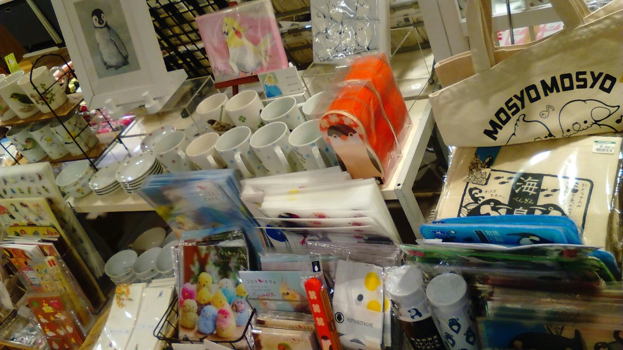 東急ハンズ梅田店常設インコと鳥の雑貨展新着情報_d0322493_23575833.jpg