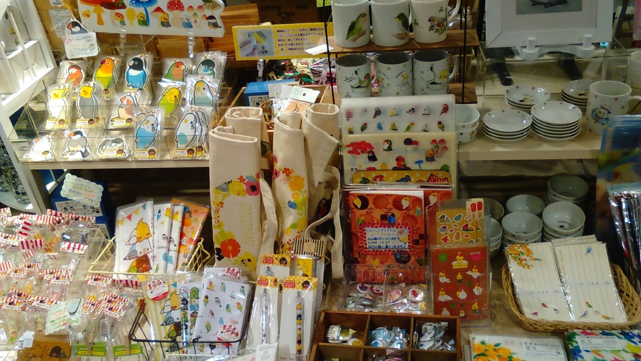 東急ハンズ梅田店常設インコと鳥の雑貨展新着情報_d0322493_23581633.jpg