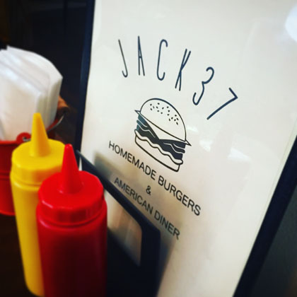 JACK37Burger（小伝馬町）_e0160313_1225697.jpg