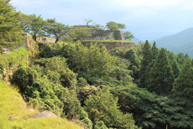 兵庫県　日名倉山（１０４７ｍ）～竹田城跡　_c0077338_1937085.jpg