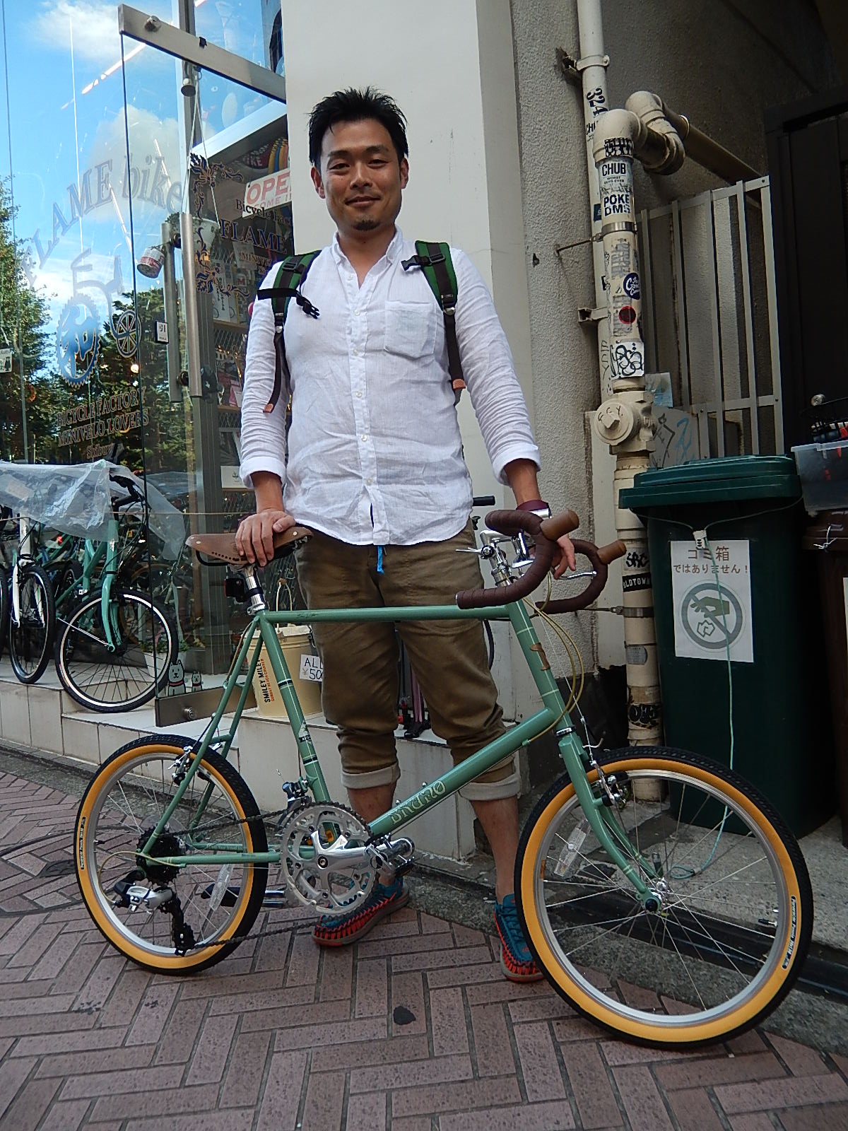 7月31日　渋谷　原宿　の自転車屋　FLAME bike前です_e0188759_1923552.jpg