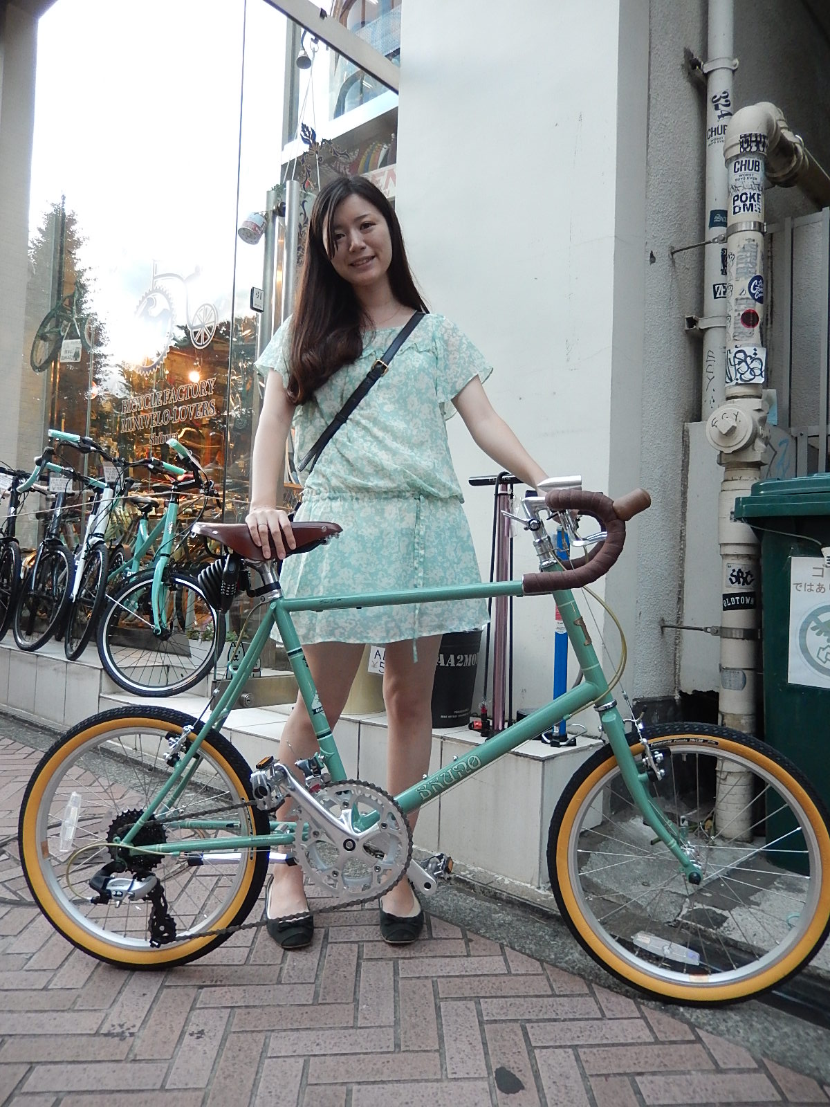 7月31日　渋谷　原宿　の自転車屋　FLAME bike前です_e0188759_1925551.jpg