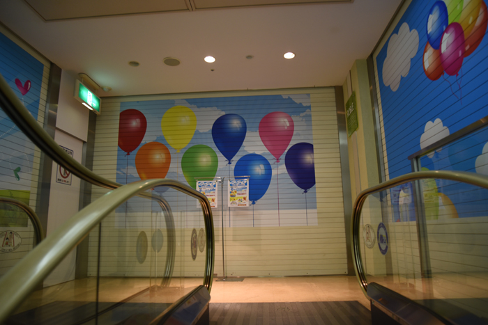 シャッター商店街ならぬシャッター駅ビル!営業中なのにほとんど店なし。栃木小山駅ビルロブレがヤバい!_e0171573_21291569.jpg