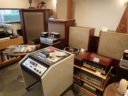 ミュージックテープを聴いてみました。_b0262449_11070646.jpg