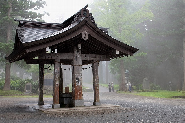 羽黒山・出羽三山神社_a0335853_08381706.jpg